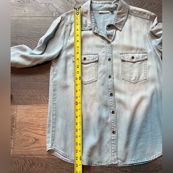 Nordstrom Halogen light wash Chambray button down shirt SP small petite - Picture 3 of 10